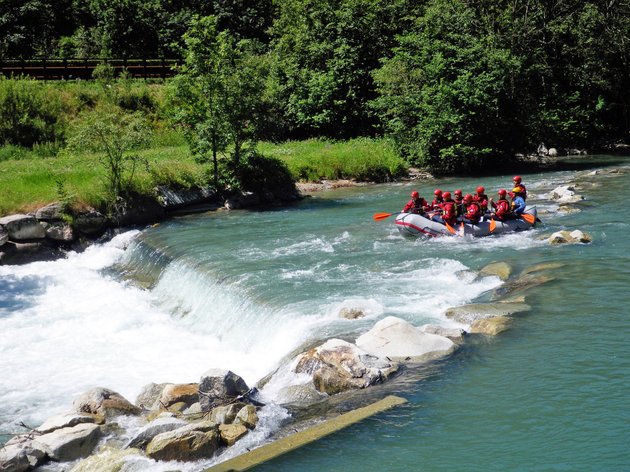 Rafting lungo i torrenti dell'Alto Adige.