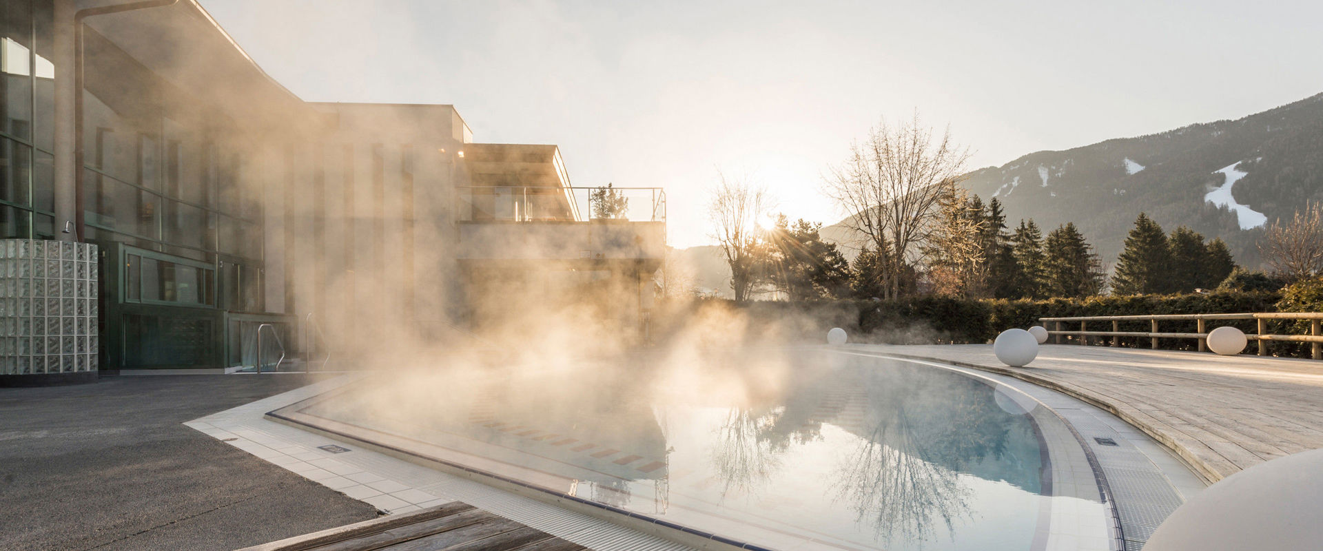 Piscina coperta Cron4 Outdoor area swimming pool Cron4.