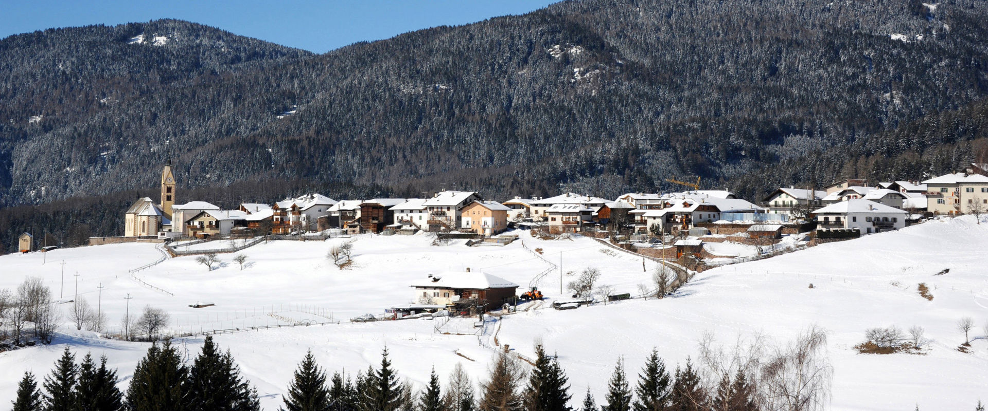 Anterivo Anterivo in inverno coperta di neve