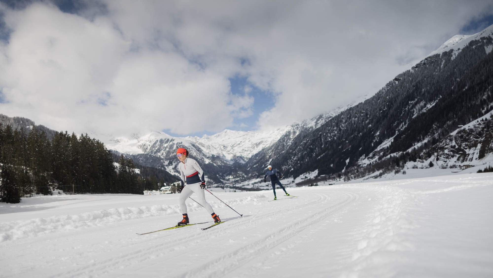 2 fondisti sulla pista battuta a Ridanna