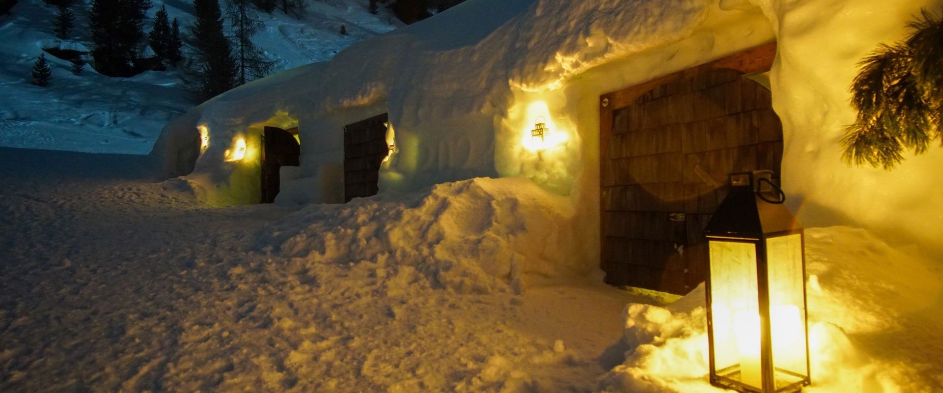 Igloo al chiaro di luna -Una romantica avventura in coppia Igloo al chiaro di luna